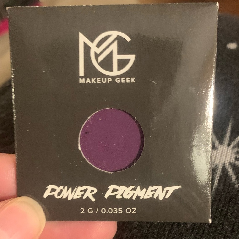 2/$15 Makeup Geek Power Pigment Eyeshadow Single